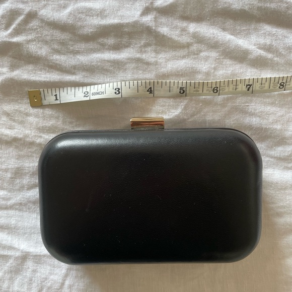 & Other Stories Leather Clutch - Picture 6 of 7